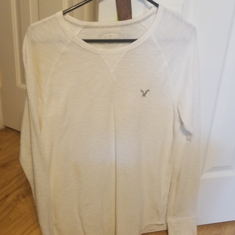 American eagle lomg sleeve